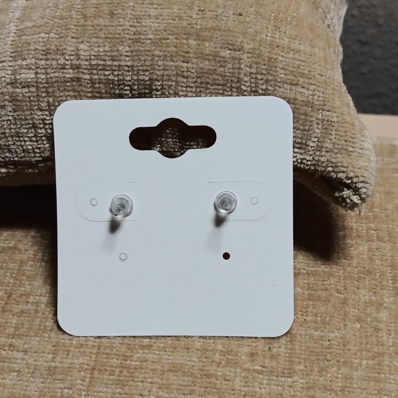 Napier Vintage Gold Tone Post Earrings - Picture 6 of 6